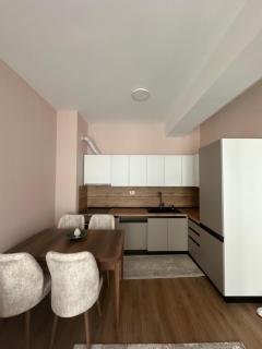 Rebus Apartment - Tirana - 4