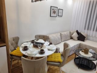 Apartman Posebna Priča 2 - Lux - Zlatibor - 5