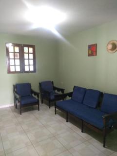 Casa com quartos privados e ambientes partilhados - Surubim - 3