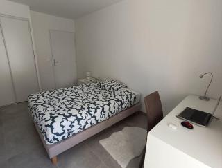 T2 neuf avec terrasse proche Avignon - Villeneuve-lès-Avignon - 4