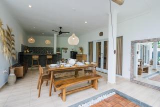 Villa Leya & Leon Canggu - Private 3BR Villa with Pool - Canggu - 2
