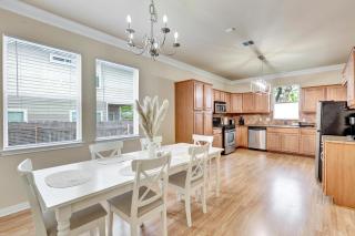 Spacious Home-Queen Suite-Game room-Movie room - Austin - 8