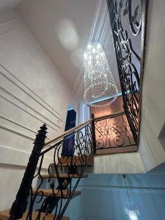 Elegant French Penthouse in Old Tbilisi - Tiflis - 1