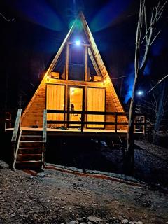 CabanaAframe - Curtea de Argeş - 0