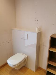 BackPackers GELIJKVLOERS-Studio-Slaapkamer-Eetkamer-Keuken 1 ruimte-badkamer en-suite - Ostend - 1