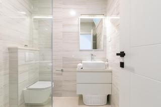 Maloa One Bedroom 2 - 1