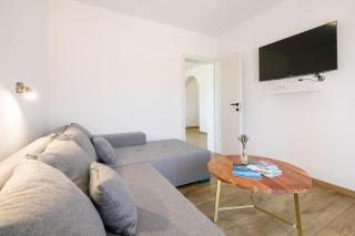 Maloa One Bedroom 2 - 8