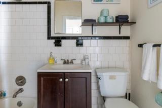 Cozy Apartment at Washington DC! Sun Filled & Comfortable! - Washington, D.C. - 3