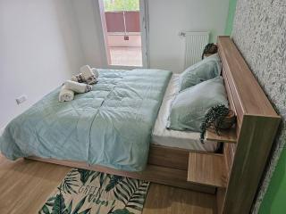 grand appartement 2 pièces en résidence - Jouy-le-Moutier - 1