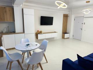 Inception by the Sea- MGM Mamaia Nord - 4