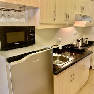 Rys Sheridan Tower Mandaluyong - Manila - 8
