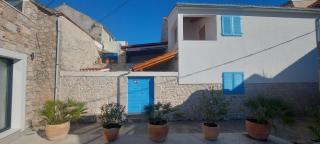 House Admiralda near center and Luke beach - Murter - 9