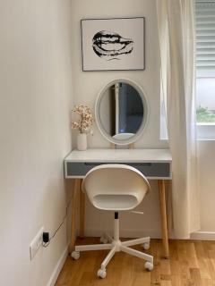 Logement cosy à 15 mn de la gare saint Lazare et 30 mn de l'aéroport Charles de Gaulles - 4