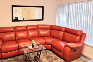 Charming 4 bedroom house in Nottingham -Entire House - 9