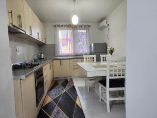 Eden Guesthouse - Durazzo - 5