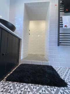 Roselawn Cottage - Larne - 6