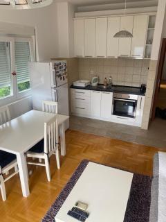 Zara Apartman - Herceg-Novi - 8