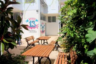 Hostel K13 - Saranda - 9