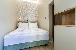 Oasis Apartment On the Broadway with AC - Budapest - 3