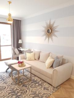 Błękitny apartament z ogródkiem i parkingiem - 3