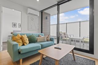 Elegant Inner-City 2-Bed with Essential Amenities - Melbourne - 0