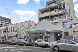 Elegant Inner-City 2-Bed with Essential Amenities - Melbourne - 6