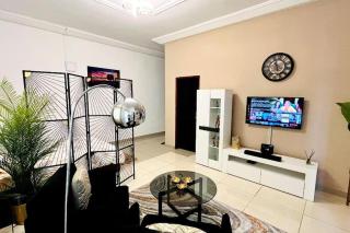 Medo's Luxury Houses - large studio - Abidjan - 0