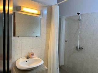 Medo's Luxury Houses - large studio - Abidjan - 3