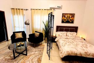 Medo's Luxury Houses - large studio - Abidjan - 1
