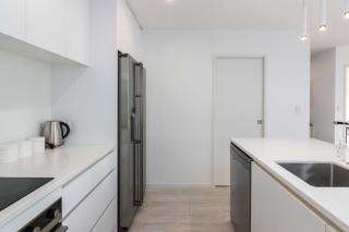 Coastal Delight - close to the Beach and shops - Papamoa - 4