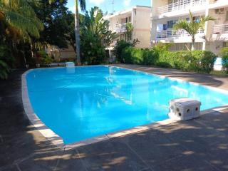 Modern Beachfront Escape in Grand Baie with Pool - Grand-Baie - 0