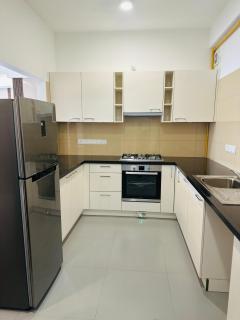Luxe 3BR Haven at Iconic Galaxy - Sri Jayewardenepura Kotte - 5