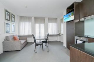Comfortable 1-Bed Studio with Gym - Melbourne - 9