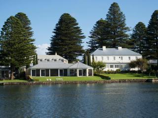 Douglas Riverside - Port Fairy - 0