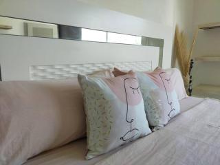 Casa completa recién renovada Con AA - - 0