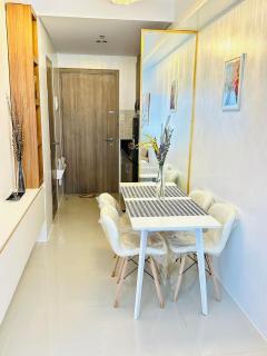 Amore Espacio Staycation -Coast Residences - Manila - 1