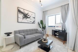 New Listing & Burj Khalifa View & Dubai Mall - 1