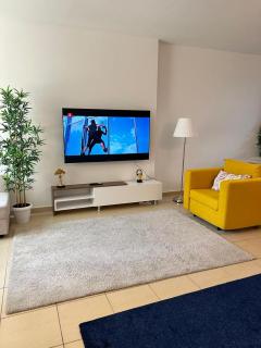 Prime Spacious Studio with Vibrant Vibes in JBR By SWEET HOMES - 9