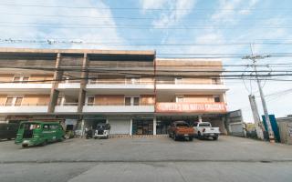 RedDoorz at Traveler Inn Matina - 9