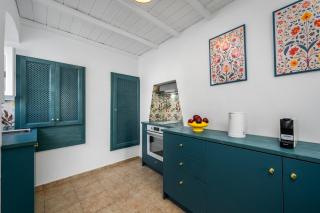 Annikas Port View-1st Floor - 2