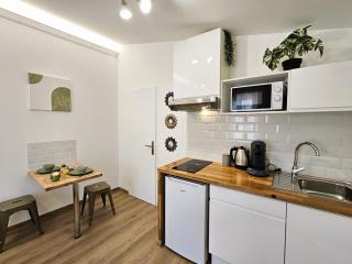 Tout confort ! Ville, Climatisation, Parking, Wifi, Calme, TV - 6