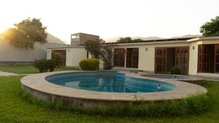 Casa Grande de Campo en Huachipa - 5