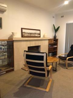 Kybunga by the Beach (part of Harriett's Cottage) - Birkenhead - 1