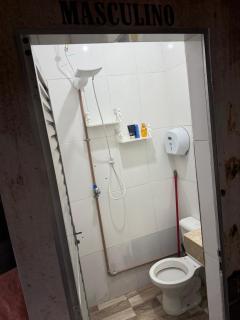 Quarto suíte c hidromassagem tv75 e som cinema - 2