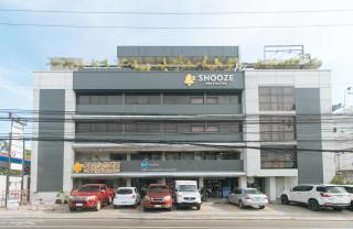 Snooze Inn and Suites by RedDoorz - Davao - 9
