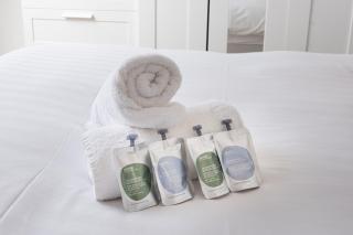 Luxury Modern PENTHOUSE, City Centre, SLEEPS 6 - Galway - 2