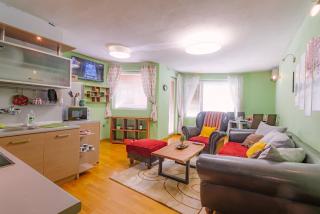 Sofia Centre with Free on-site Parking - 3