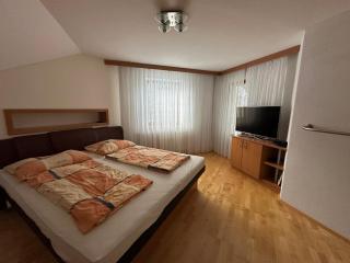 Villa Racing - Privatzimmer in Spielberg - Spielberg - 2