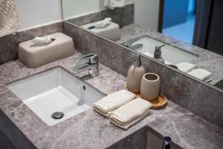 Apartment in Downtown Dubai in ACT I ACT II - 5 min walk to Dubai Mall - 1