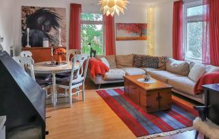 4 Bedroom Cozy Home In Klintehamn - 9